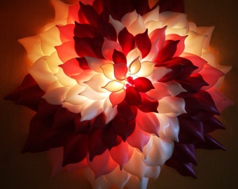 Lámpara de noche gigante de espuma con forma de flor de dalia: luz decorativa (70 cm)