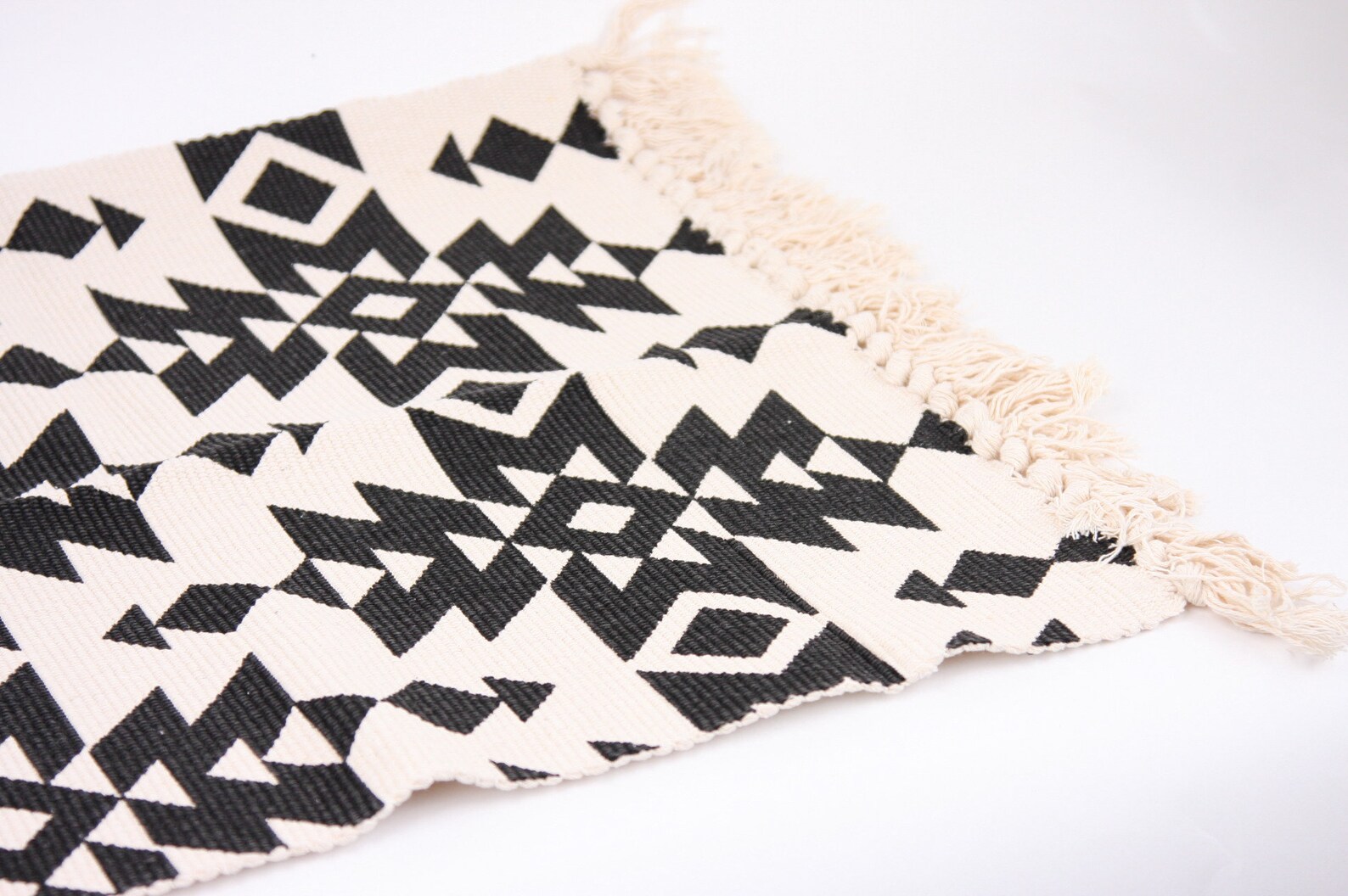 Black and Cream Boho Rug Small Area Rug Tribal Style Rug - Etsy