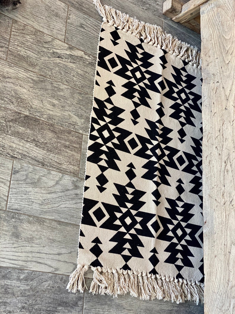 Black and Cream Boho Rug Small Area Rug Tribal Style Rug - Etsy