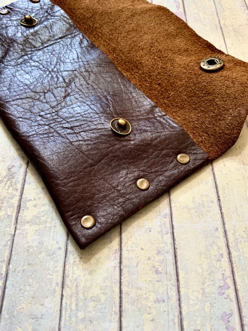 travel girl watch case Gift for him Handmade Oxblood Leather Watch Pouch leather watch pouch Wrist watch travel pouch travel watch pouch