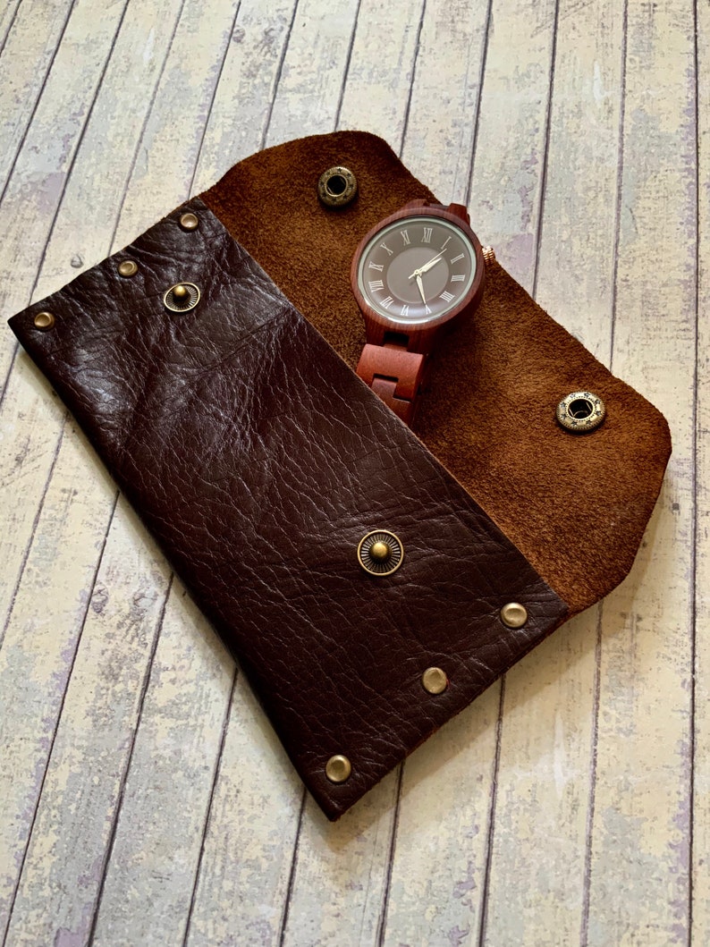 travel girl watch case Gift for him Handmade Oxblood Leather Watch Pouch leather watch pouch Wrist watch travel pouch travel watch pouch