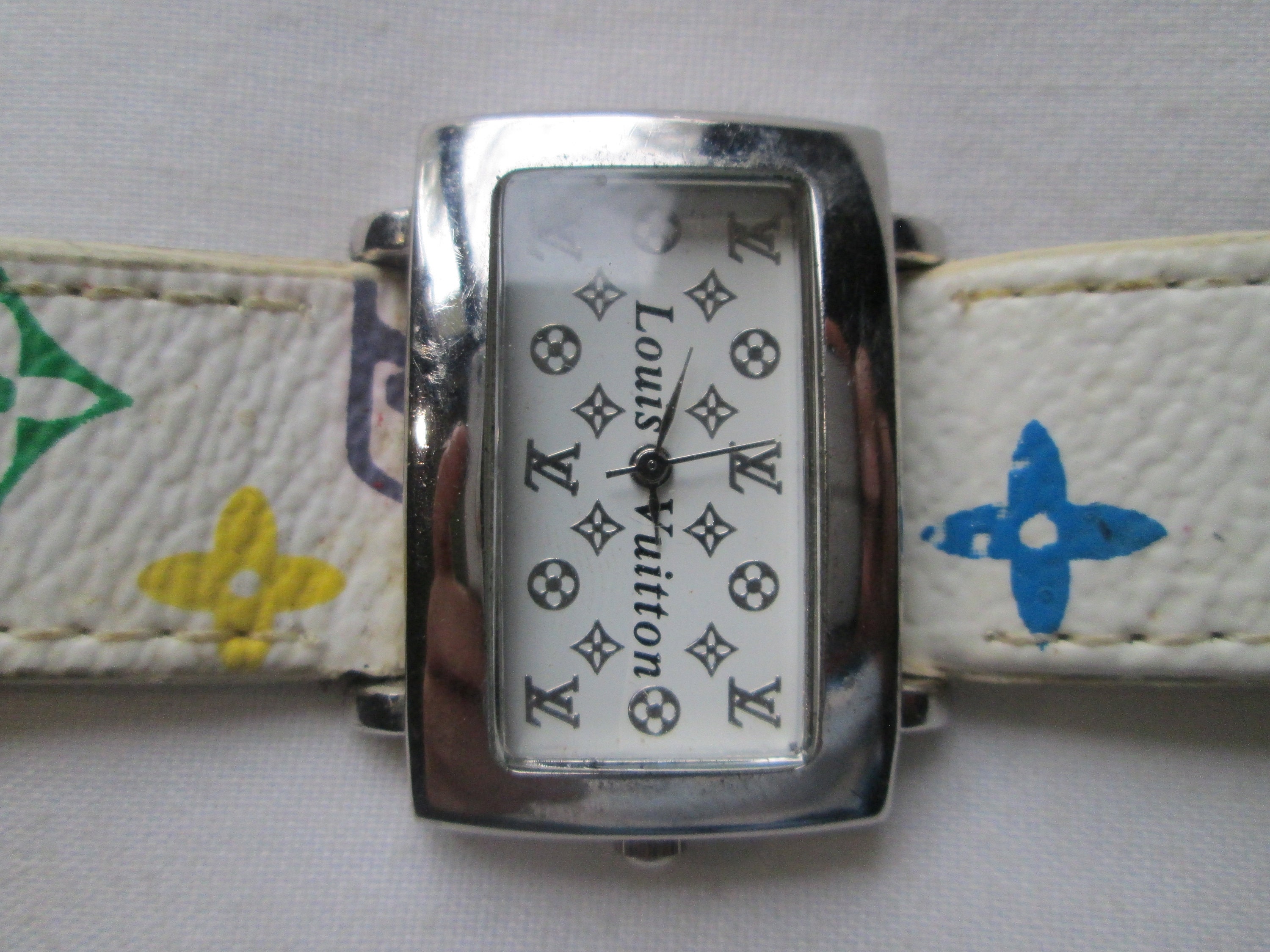 Louis Vuitton watch  Louis vuitton watches, Vintage watches, Louis vuitton