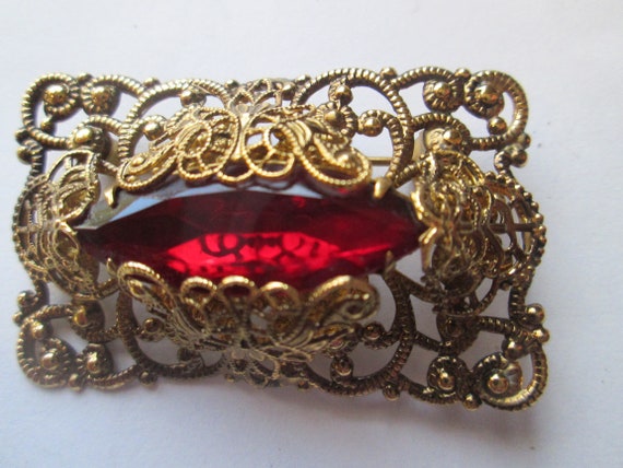 Vintage 1950s Large Red Brooch - Jewels Past | Vintage