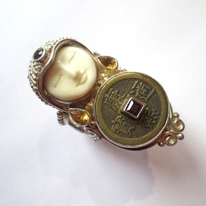 Signed Sajen Sterling Goddess Coin Gemstone Large Ring