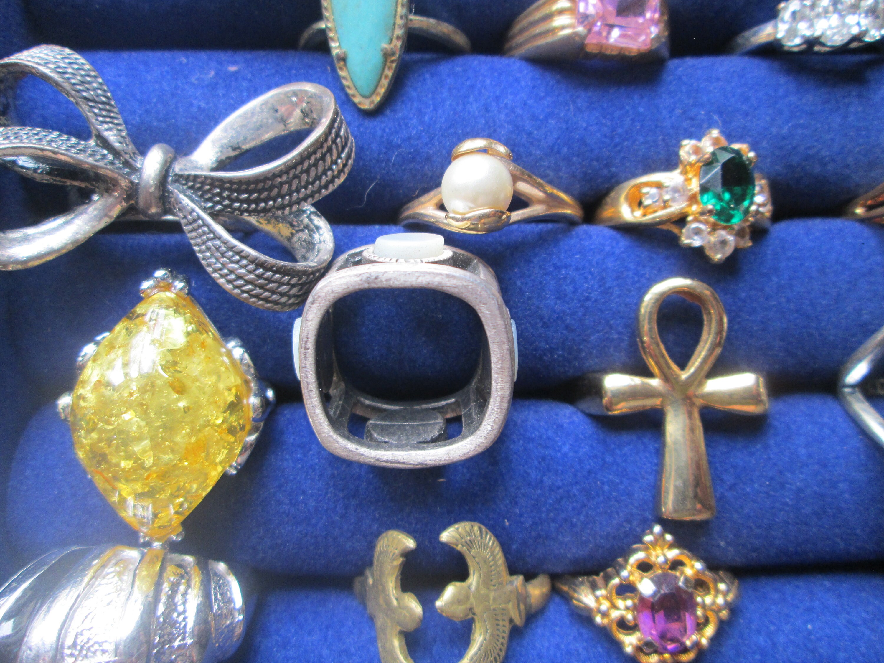 45pc Costume Jewelry Vintage Ring LOT - Etsy 45pc Costume Jewelry Vintage Ring LOT - Etsy
