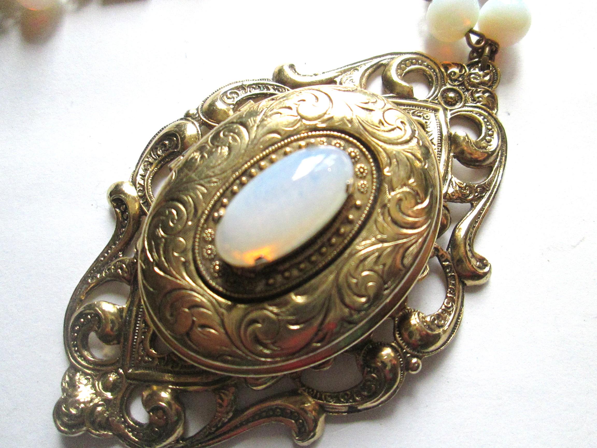 1928 Jewelry Locket - Etsy