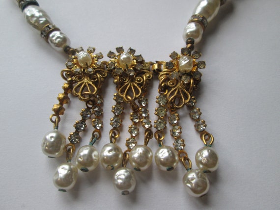 Signed Miriam Haskell Baroque Pearl Rhinestone Fl… - image 1