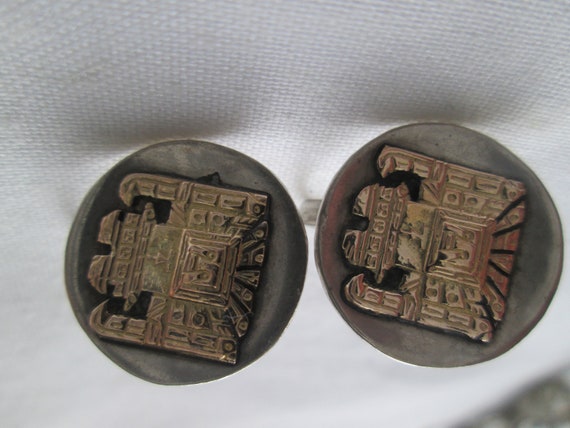 18k Sterling Mexico Peruvian Aztec Screw Back Ear… - image 1