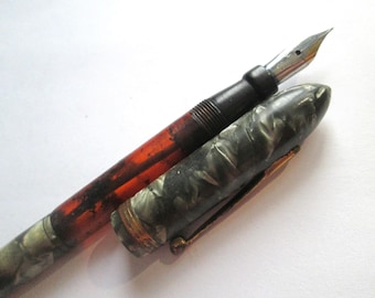 Vintage Tarco Fountain Pen Marbled Green
