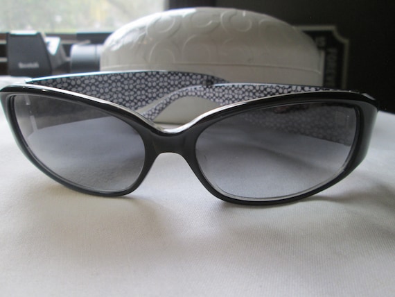 Vintage Coach Sunglasses With White Case