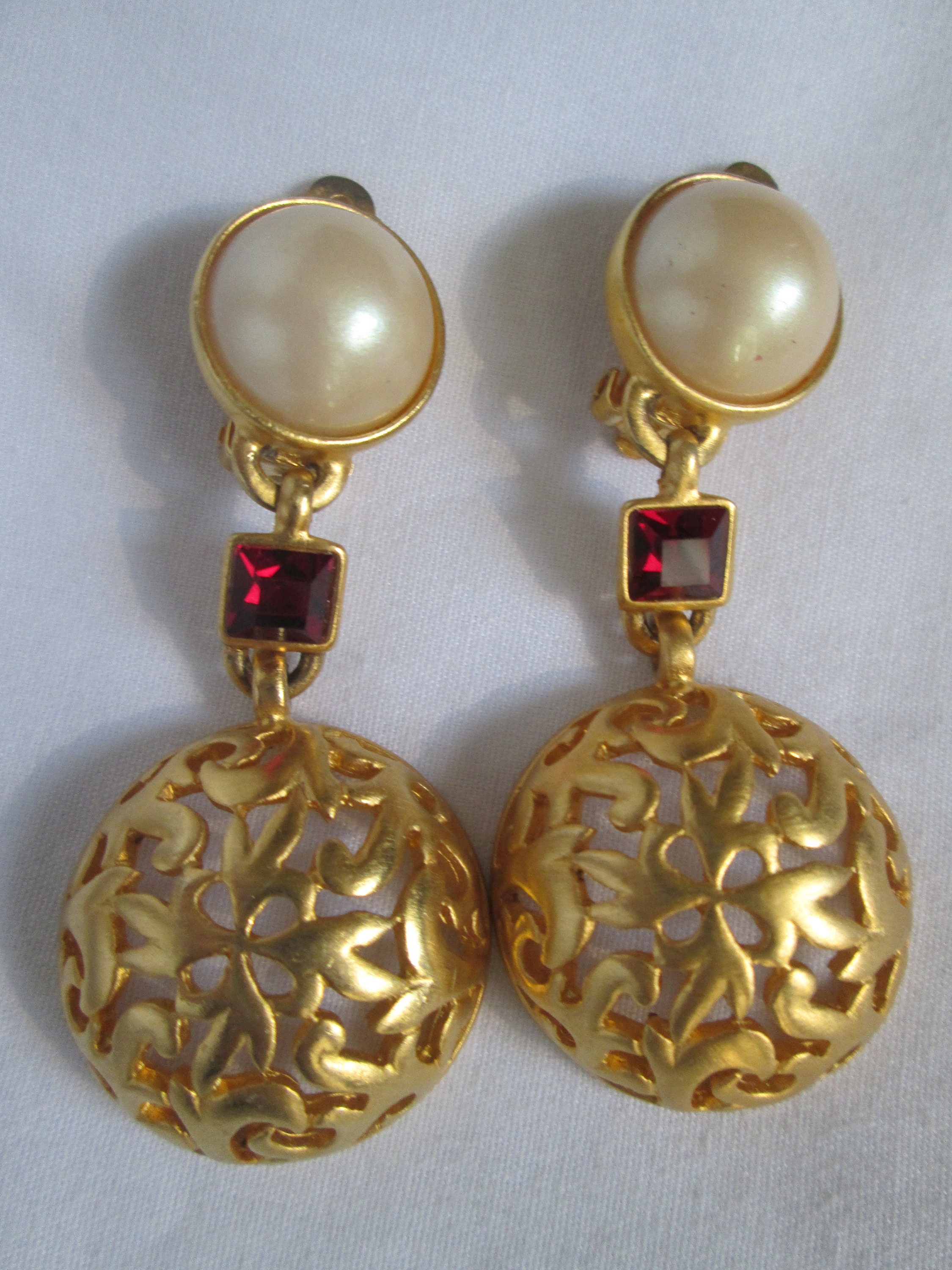 Ben amun earrings vintage deals