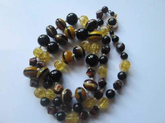 Czech Art Glass Yellow Brown Bead Hand Knotted 30… - image 2