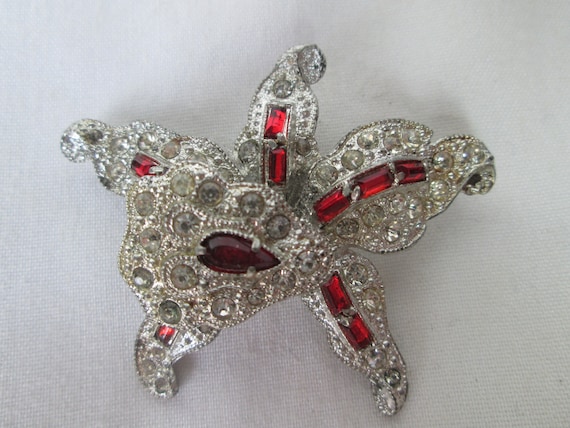 Vintage 1930/' 40/' Red Floral Brooch Spray Pin