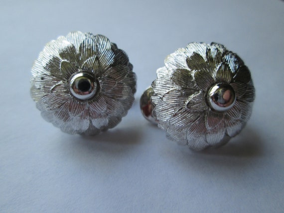 Monet Silver Tone Flower Clip Earrings - image 1