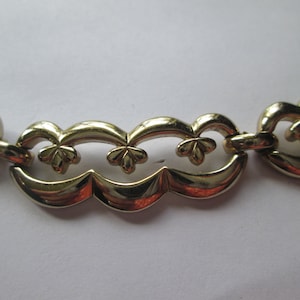 Vintage Monet Gold Tone Link Necklace
