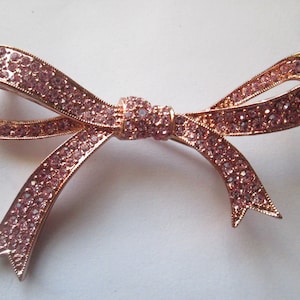 Kenneth Jay Lane KJL Pink Rhinestone Bow Brooch Rose Gold Tone