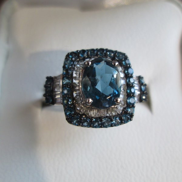 Vintage signed P Star M  Sapphire Blue Clear Ring size 7