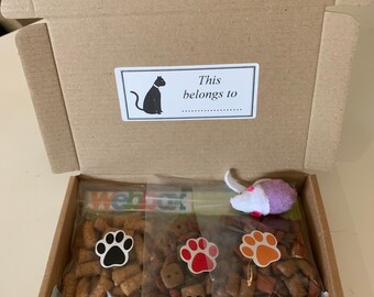 Personalised Cat treat box, ideal for birthday, gotcha , Christmas. Cat gift . Cat toys, cat gotcha day cat gift box