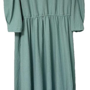 amish green dress Green Linen Amish Dress