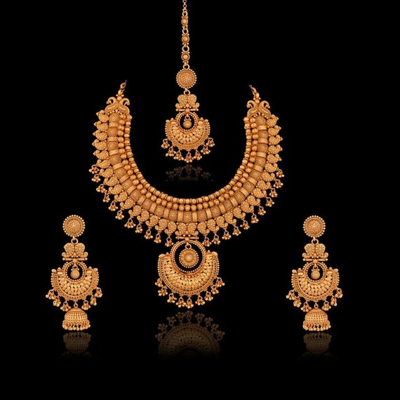 Dubai Gold Souk Bridal Jewellery Designs || Dubai Gold Necklace Designs -  YouTube