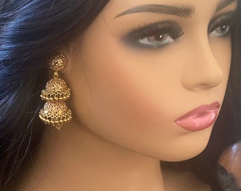 Brincos de ouro Jhumka: Lustre pendente indiano Jhumki