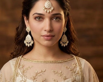 Set di Kundan Tikka e orecchini: gioielli da sposa indiani