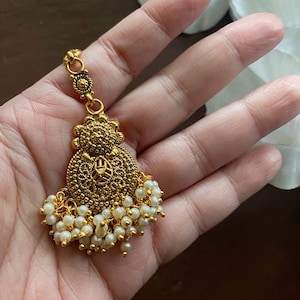 Gold Maang tika /Indian Maangtikka/Guttapusalu tikka/ Bollywood jewelry/Matha Patti/ Gold maang tikka/ Indian jewelry/Temple jewelry image 2