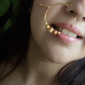 Nose Ring with pearl chain /Clip On Nose Ring/ Gold Nose Ring/Nath/Bollywood/Indian wedding Pearl Nose Ring/Pakistani wedding/bridal Jewelry