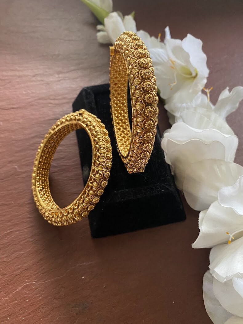 Gold bangles hotsell earrings