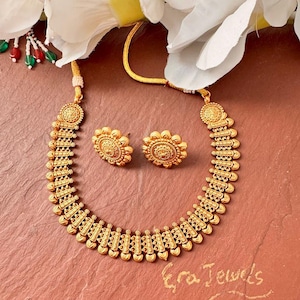 Matte Gold Necklace /Indian Gold Necklace Set/ Indian Choker/Amrapali Necklace /Temple necklace /temple jewelry/  Indian jewelry
