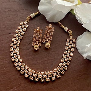 Polki Necklace/ Antique Gold Necklace/ Kundan Choker Necklace/Pakistani jewelry/Indian jewelry/Indian necklace/Kundan Choker/ Bridal choker