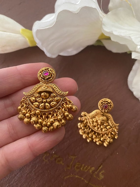 Gold Temple Earrings from Karpagam Jewellers - South India Jewels