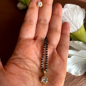 Mangalsutra / vergoldetes Mangal Sutra / Deepika Padukone Mangalsutra / CZ Mangalsutra / ndianischer Schmuck / Halskette mit schwarzen Perlen / Karimani Sara Bild 4