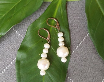 Pendientes de plata de ley con cierre de palanca y perlas de agua dulce (3,8 cm de largo)