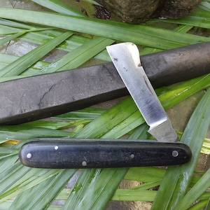 Antique Handle Pocket Knife - Old Used Knives - Victorian Pruning Knife - As Found at the Market - &quot;As Is&quot; Please