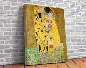 Gustav Klimt Art "The Kiss" Gustav Klimt painting, Gustav Klimt canvas art Framed Canvas Framed print or poster Gustav Klimt painting