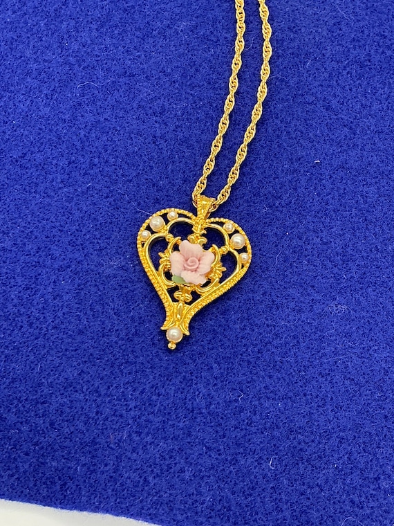 PORCELAIN FLOWER HEART, necklace