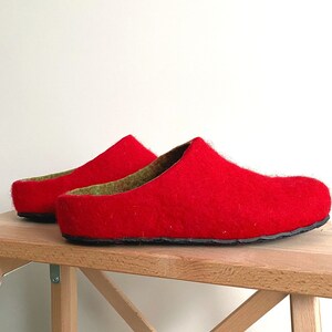 Felt red wool slippers, handmade eco shoes, home slippers, womens slippers, gift for mother day, boiled wool slippers