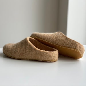 winter home shoes / slippers,  handmade wool shoes slippers, women shoes, adult slippers