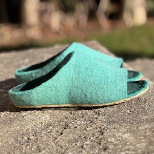 Mint open toe wool slippers - handmade wool slippers, felted home slippers, boiled wool slippers, home shoes