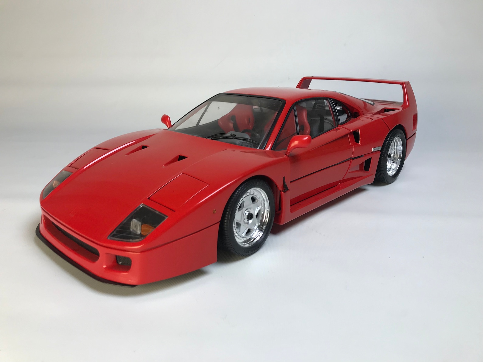 Ferrari f40 pocher