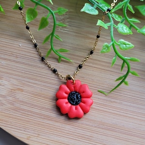 poppy necklace