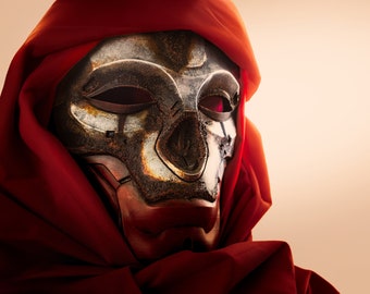 Replika av rostig mask från Revenant - Apex Legends-inspirerad spelcosplay, konstverk, speldekor