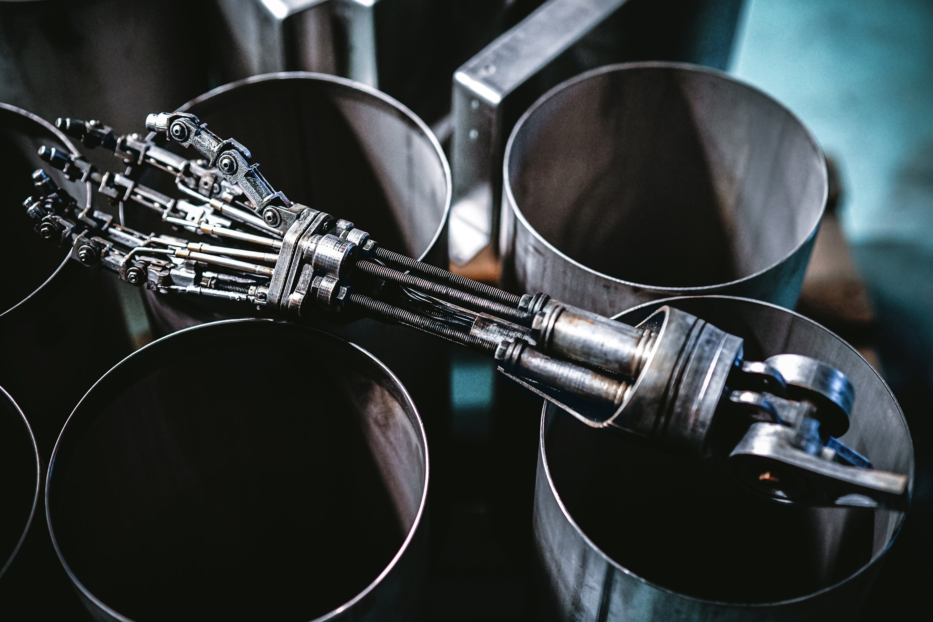 ターミネーターT800エンドーアーム実物大レプリカ - Etsy 日本