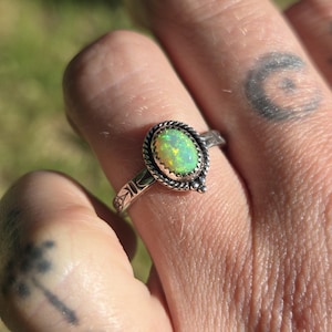 Handgemachte Sterling Silber Opal Floral Bandring