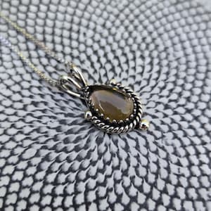 Pendentif fait main en argent sterling avec quartz fumé