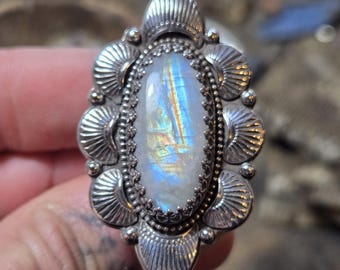 ハンドメイド シルバーリング 紫色のストーン Hizm/燦然彼岸花6mm幅 リング【宵闇色】/純チタン製/1~30号