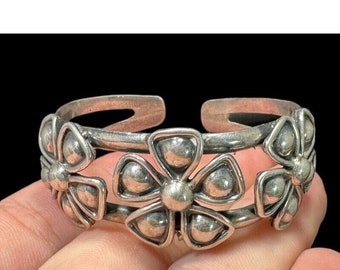 950 Silver Cuff Bracelet Three Flower Open Work Floral Design Sterling Retro