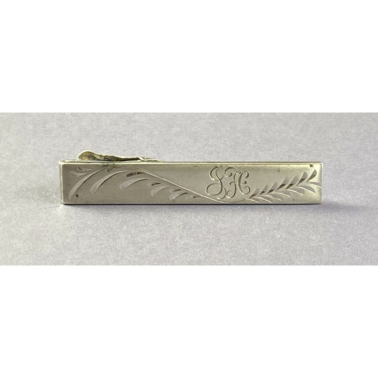 FOSTER Sterling Silver Vintage Foster ID Tie Clip Ornate  Vintage Foster jewelry tie clip display picture 1