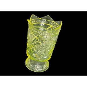 Antique Uranium Glass Vase Daisy Button Crossbar Mikado Richards & Hartley